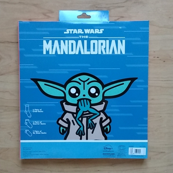 Star Wars The Mandalorian Baby Yoda Grogu 15 Days of Socks Advent Calendar - Picture 2 of 6